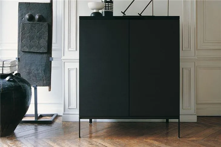 Hotelski apartman Drveni ormarić za cipele